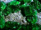 A photo of the mineral uvarovite